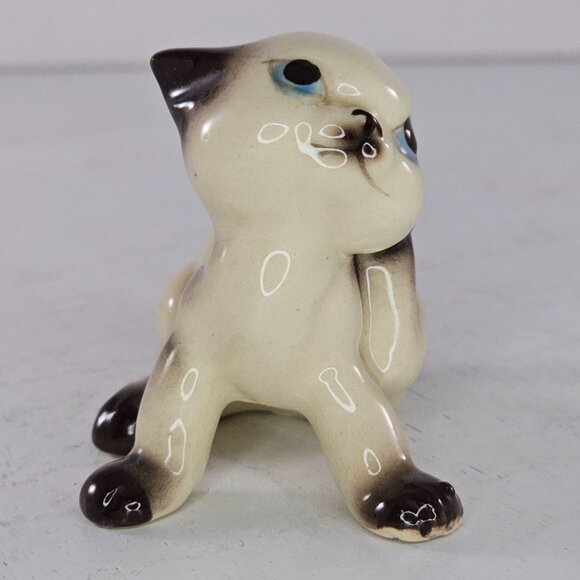Vintage Ceramic Siamese Kitten Baby Cat Figurine Scratching - Picture 5 of 8